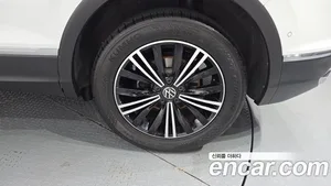 Volkswagen Tiguan, 2022 — миниатюра 7
