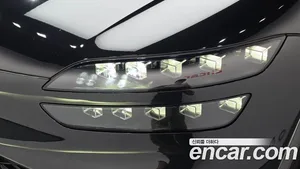 Genesis GV60, 2022 — миниатюра 8