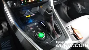 Toyota RAV4, 2025 — миниатюра 12