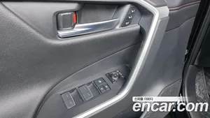 Toyota RAV4, 2025 — миниатюра 31