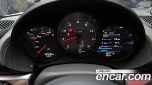 Porsche 718, 2020 — миниатюра 11