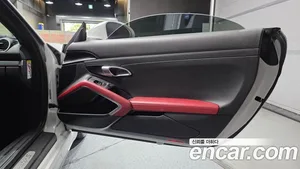 Porsche 718, 2020 — миниатюра 15