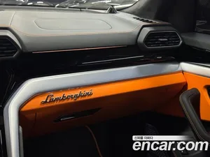 Lamborghini Urus, 2024 — миниатюра 14