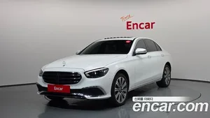Mercedes-Benz E-Class, 2023 — миниатюра 1