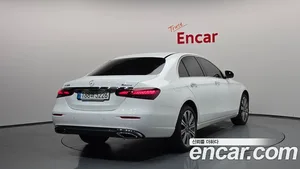 Mercedes-Benz E-Class, 2023 — миниатюра 2