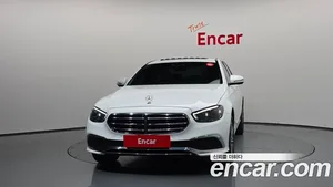 Mercedes-Benz E-Class, 2023 — миниатюра 3