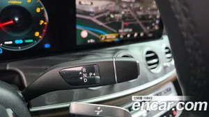 Mercedes-Benz E-Class, 2023 — миниатюра 9