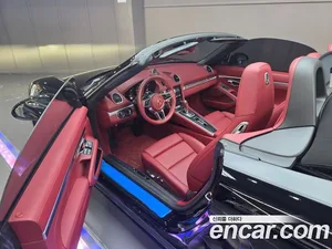 Porsche 718, 2022 — миниатюра 10