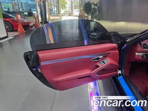 Porsche 718, 2022 — миниатюра 18