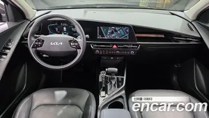 Kia Niro, 2022 — миниатюра 10