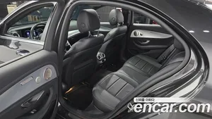 Mercedes-Benz E-Class, 2021 — миниатюра 11