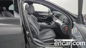 Mercedes-Benz E-Class, 2021 — миниатюра 12