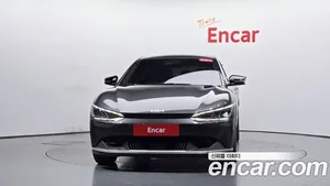 Kia EV6, 2023 — миниатюра 2
