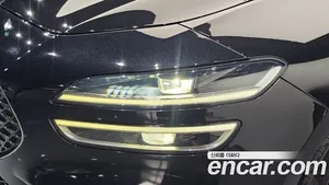 Genesis G70, 2021 — миниатюра 8