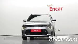 Kia Niro, 2023 — миниатюра 3