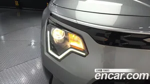 Kia Niro, 2023 — миниатюра 8