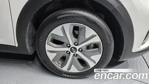 Kia Niro, 2018 — миниатюра 5