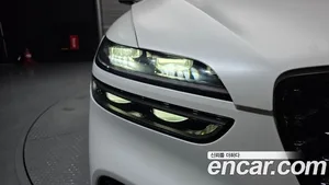 Genesis GV70, 2021 — миниатюра 8