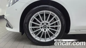 Mercedes-Benz E-Class, 2022 — миниатюра 4