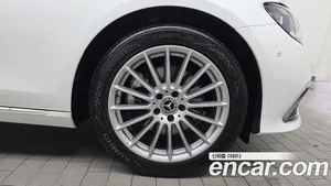 Mercedes-Benz E-Class, 2022 — миниатюра 6