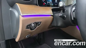 Mercedes-Benz E-Class, 2022 — миниатюра 26