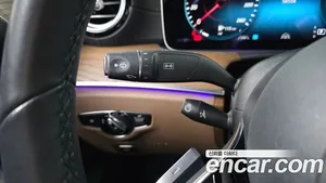 Mercedes-Benz E-Class, 2022 — миниатюра 27