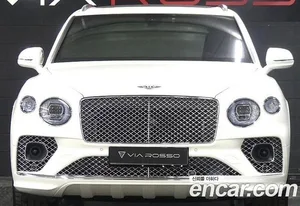 Bentley Bentayga, 2022 — миниатюра 3