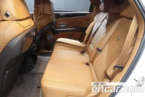 Bentley Bentayga, 2022 — миниатюра 17