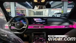 BMW i7, 2023 — миниатюра 7