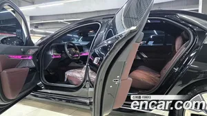 BMW i7, 2023 — миниатюра 8