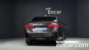 BMW i5, 2023 — миниатюра 4