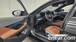 BMW i5, 2023 — миниатюра 10