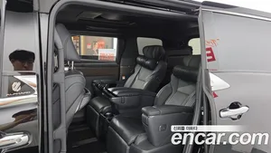 Toyota Alphard, 2024 — миниатюра 11