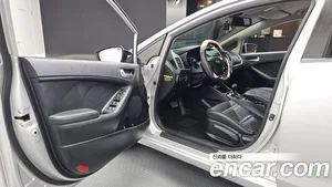 Kia K3, 2016 — миниатюра 13