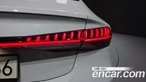 Audi A7, 2021 — миниатюра 9
