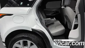 Land Rover Range Rover Evoque, 2022 — миниатюра 17