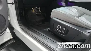 Land Rover Range Rover Evoque, 2022 — миниатюра 23