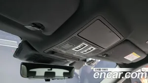 Land Rover Range Rover Evoque, 2022 — миниатюра 24