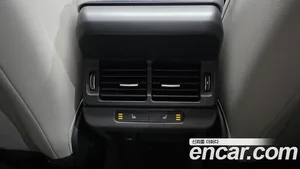 Land Rover Range Rover Evoque, 2022 — миниатюра 30