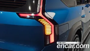 Kia EV9, 2023 — миниатюра 8