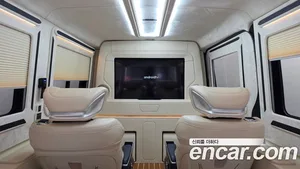 Mercedes-Benz Sprinter, 2023 — миниатюра 24