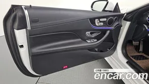 Mercedes-Benz E-Class, 2020 — миниатюра 14