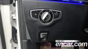 Mercedes-Benz E-Class, 2020 — миниатюра 27