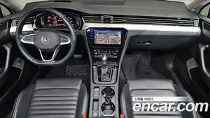 Volkswagen Passat, 2022 — миниатюра 9