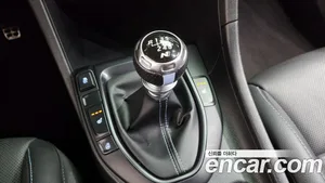 Hyundai Veloster, 2018 — миниатюра 12