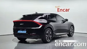 Kia EV6, 2023 — миниатюра 1