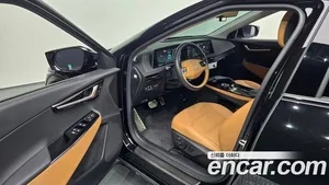 Kia EV6, 2023 — миниатюра 16