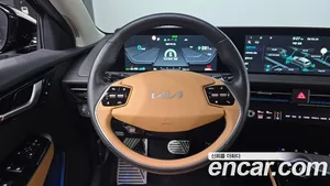 Kia EV6, 2023 — миниатюра 18