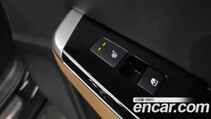 Kia EV6, 2023 — миниатюра 25
