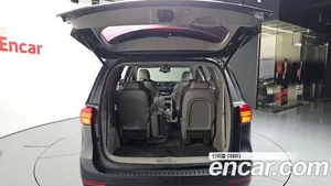 Kia Carnival, 2016 — миниатюра 33